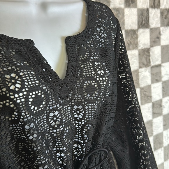 Islander medium M black lace swimsuit cover tunic black - Picture 2 of 8